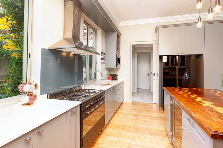 4 Bedroom Property for Sale in Val De Vie Estate Western Cape